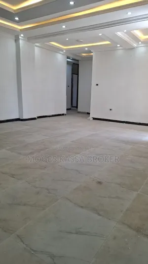 3bdrm Condo in አያት 40/60 መኖርያ ቤት, Yeka for sale