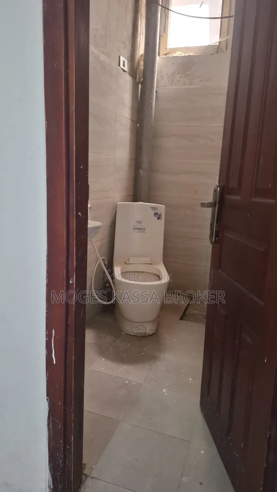 3bdrm Condo in አያት 40/60 መኖርያ ቤት, Yeka for sale