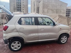 Suzuki S-Presso 2023 Silver