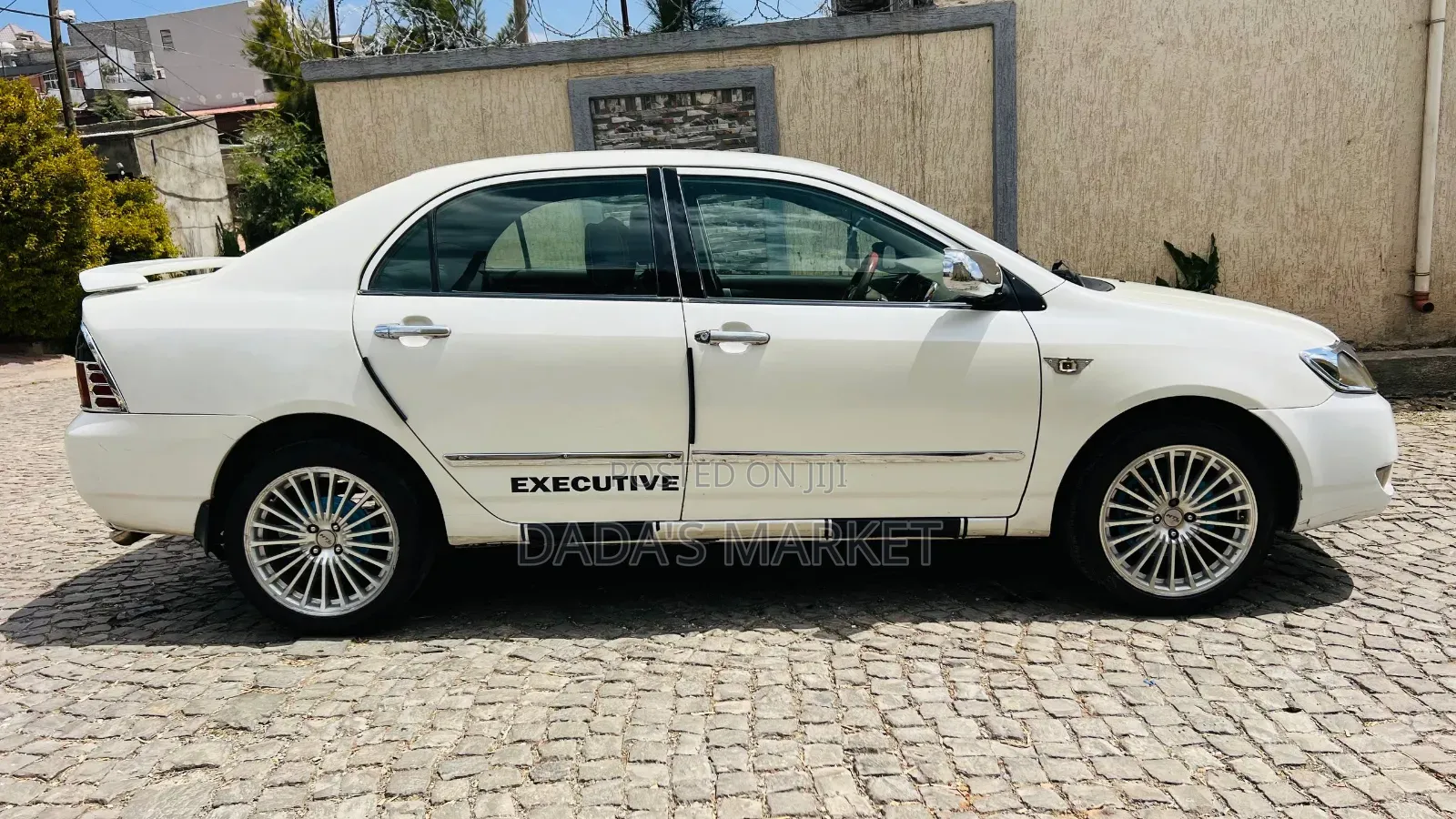 Toyota Corolla 2005 White