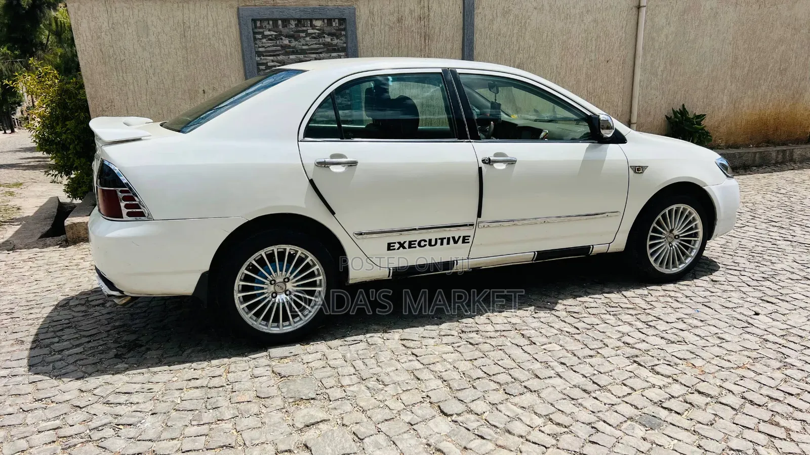 Toyota Corolla 2005 White