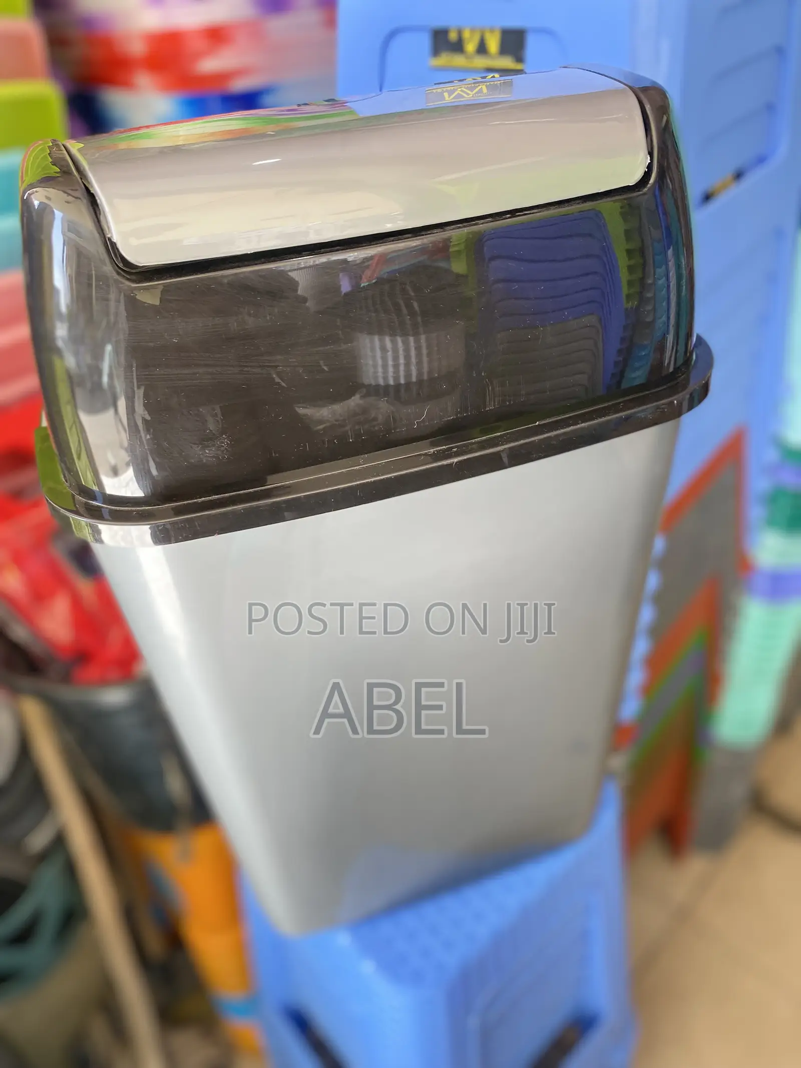 35liter Swing Dust Bin Keep Your Space Clean