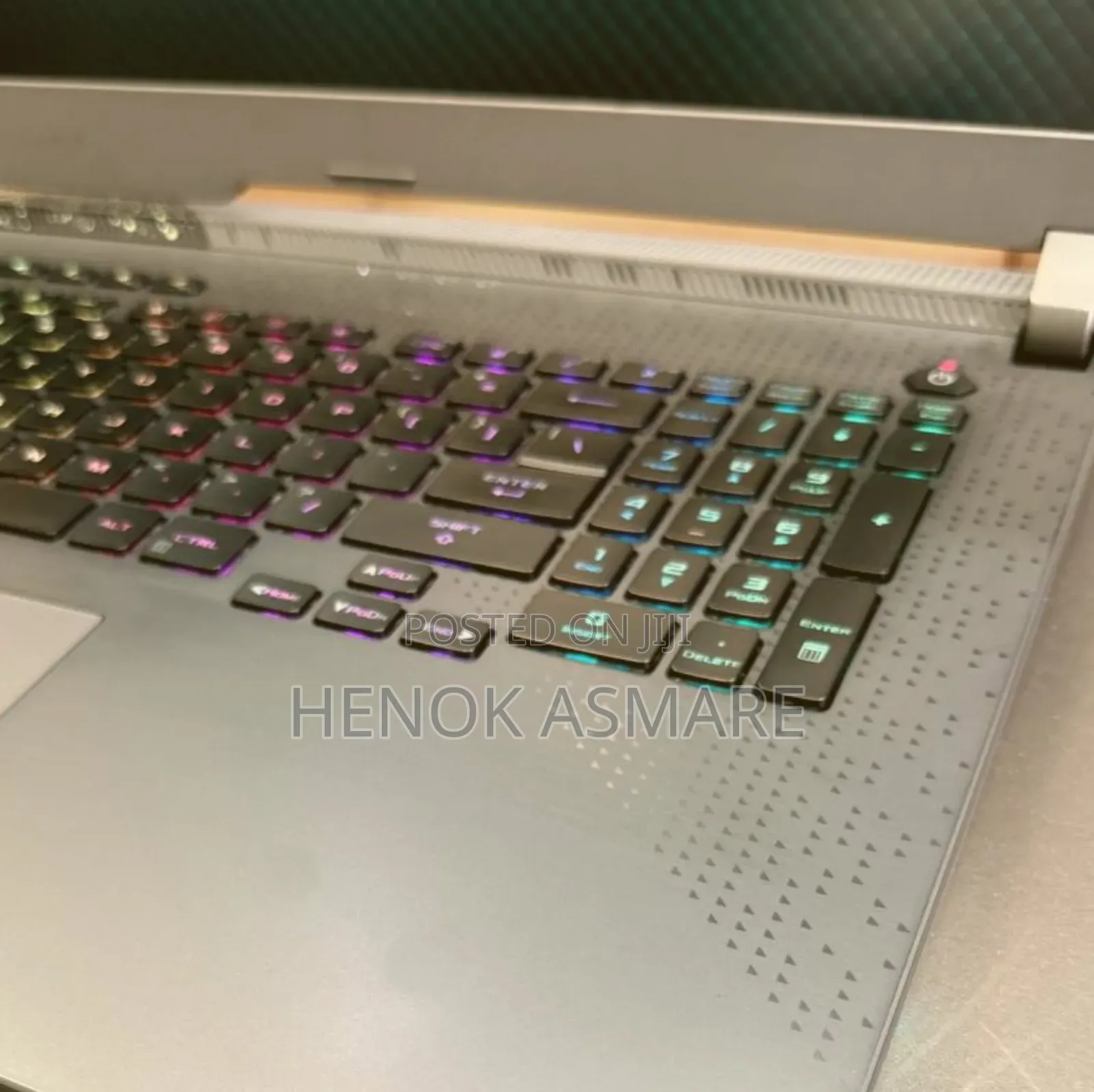 New Laptop Asus ROG Strix G17 16GB AMD Ryzen 9 SSD 1T