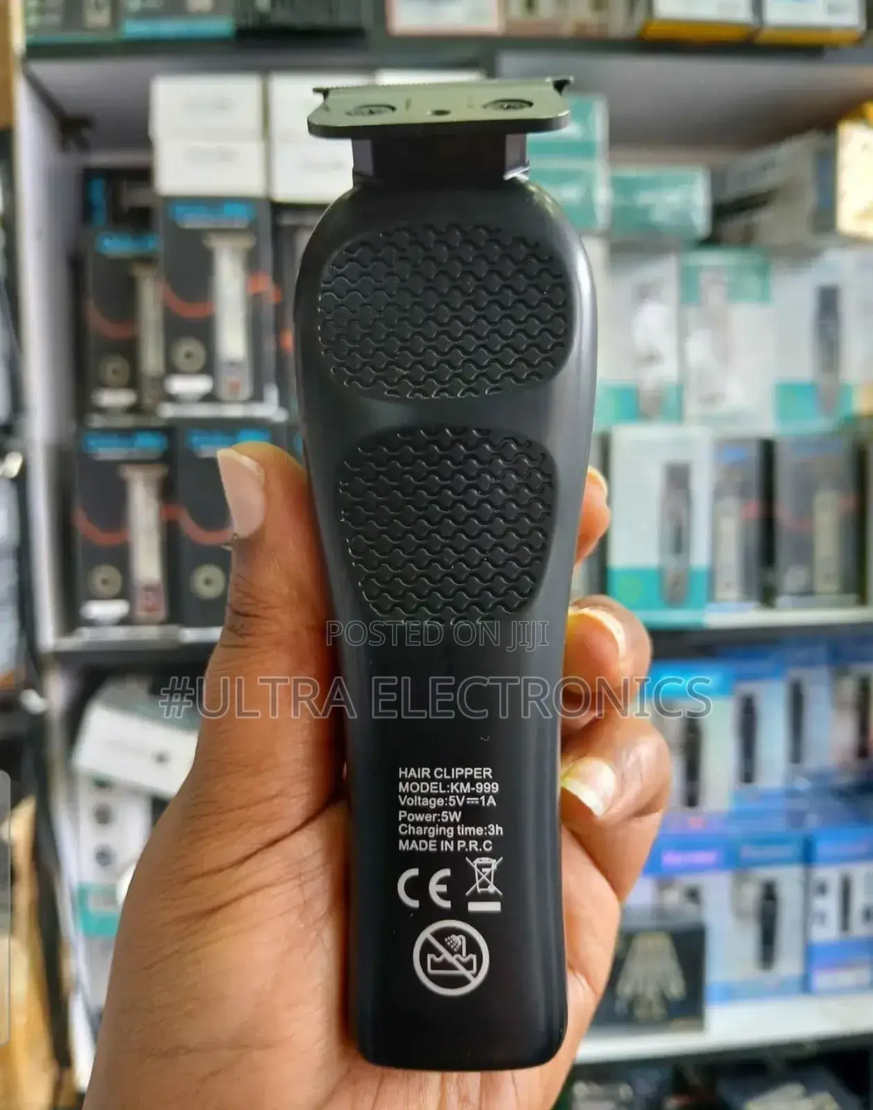 Kemei Km-999 Hair Clipper. It Has a 1500mah Battery That Charges