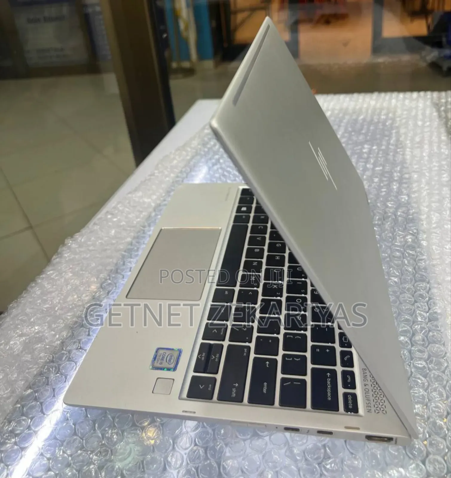 New Laptop HP EliteBook X360 1020 G2 8GB Intel Core I5 SSD 512GB