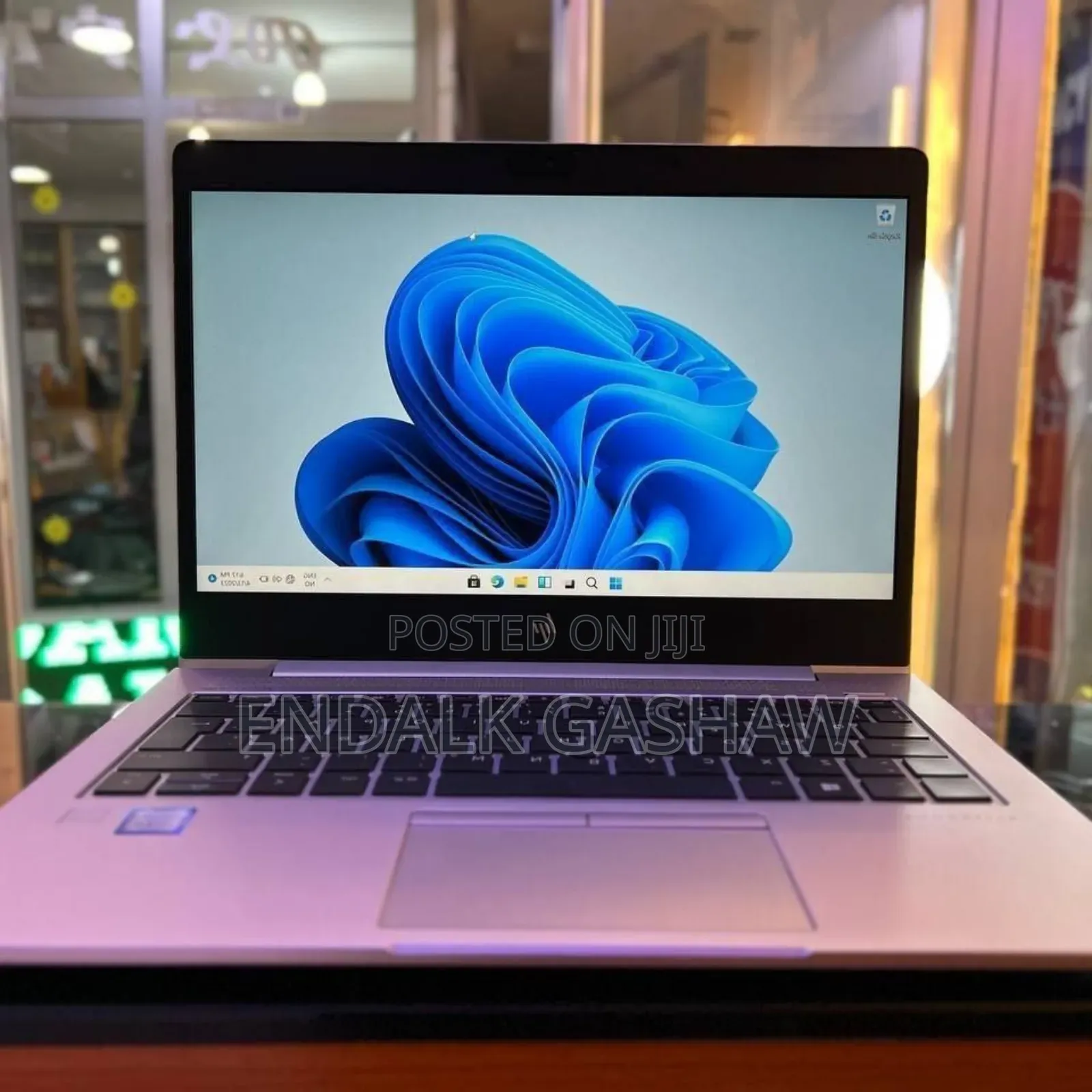 New Laptop HP EliteBook 840 G5 16GB Intel Core I5 SSD 512GB