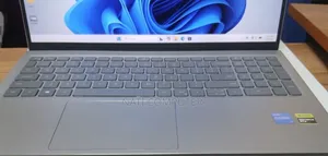 New Laptop Dell Inspiron 15 16GB Intel Core I7 SSD 512GB
