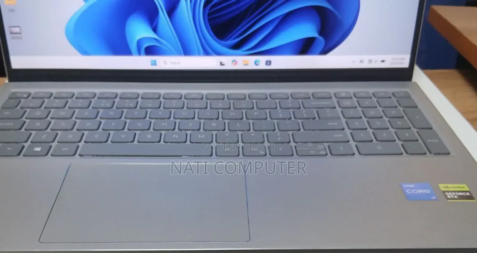 New Laptop Dell Inspiron 15 16GB Intel Core I7 SSD 512GB