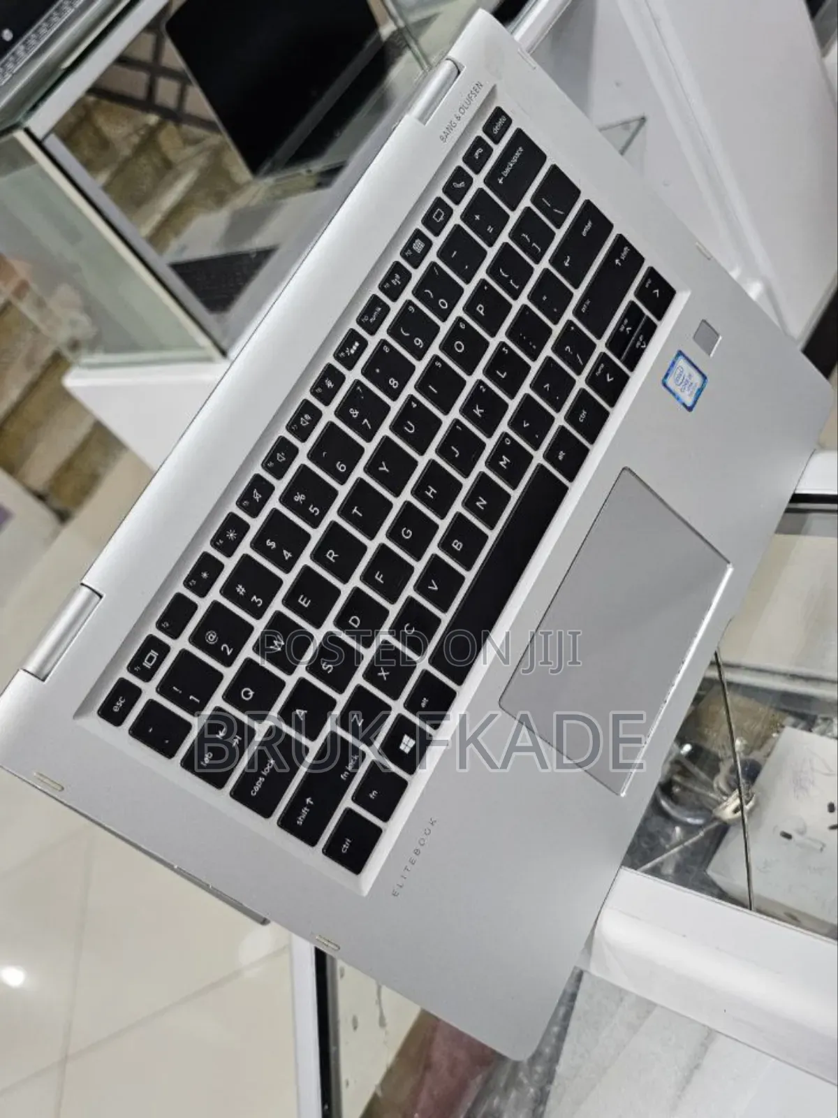 New Laptop HP EliteBook X360 1030 G2 8GB Intel Core I5 SSD 256GB