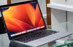 New Laptop Apple MacBook Pro 2022 M2 8GB Apple M2 SSD 256GB