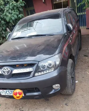 Toyota Hilux 2007 Black