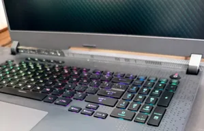 New Laptop Asus ROG Strix G731G 16GB Intel Core Ultra 9 SSD 1T