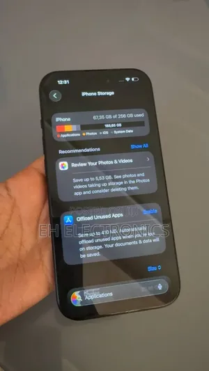 New Apple iPhone 15 256 GB Black