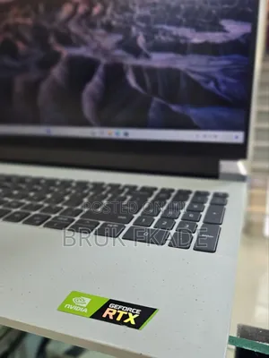New Laptop Dell G15 5511 16GB Intel Core I7 SSD 512GB