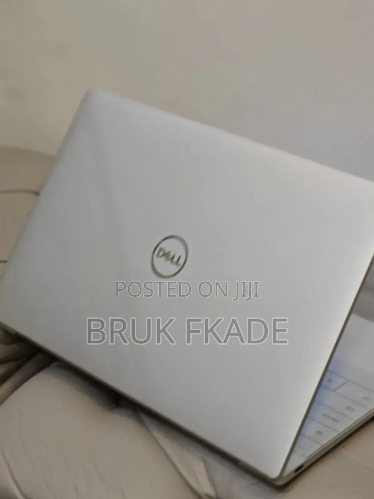 New Laptop Dell XPS 13 9320 32GB Intel Core I7 SSD 1T