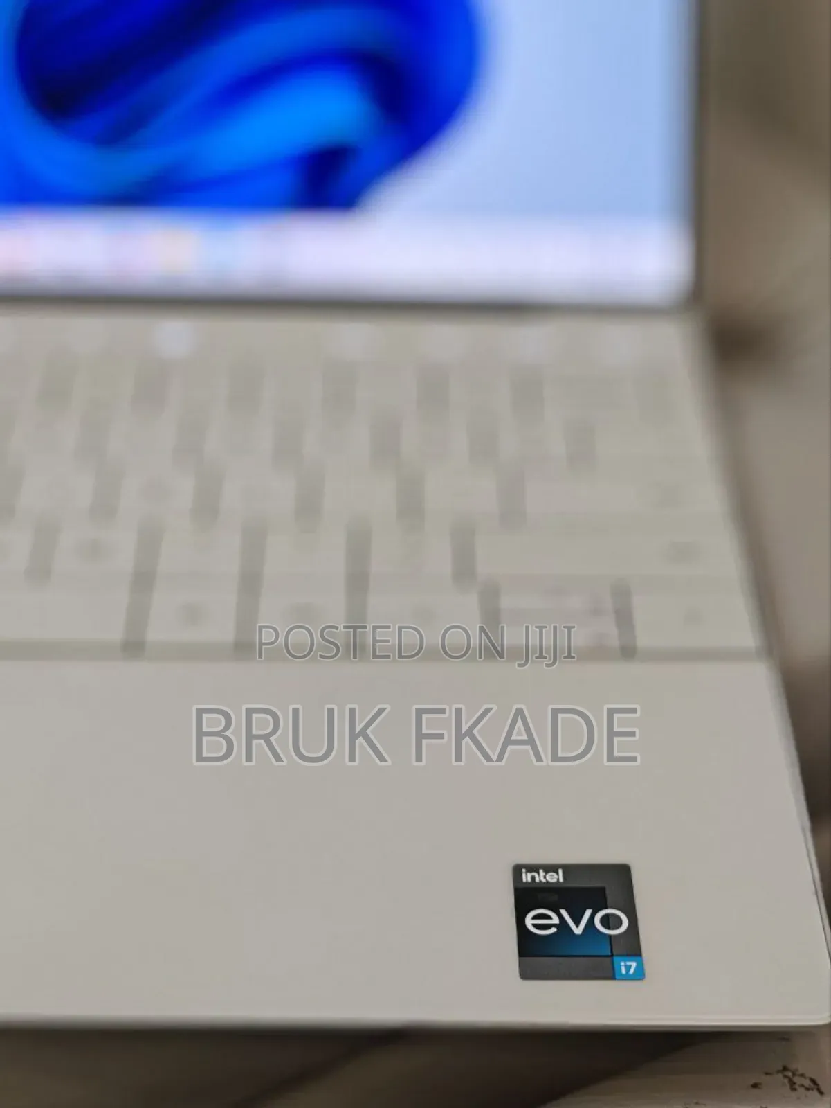 New Laptop Dell XPS 13 9320 32GB Intel Core I7 SSD 1T