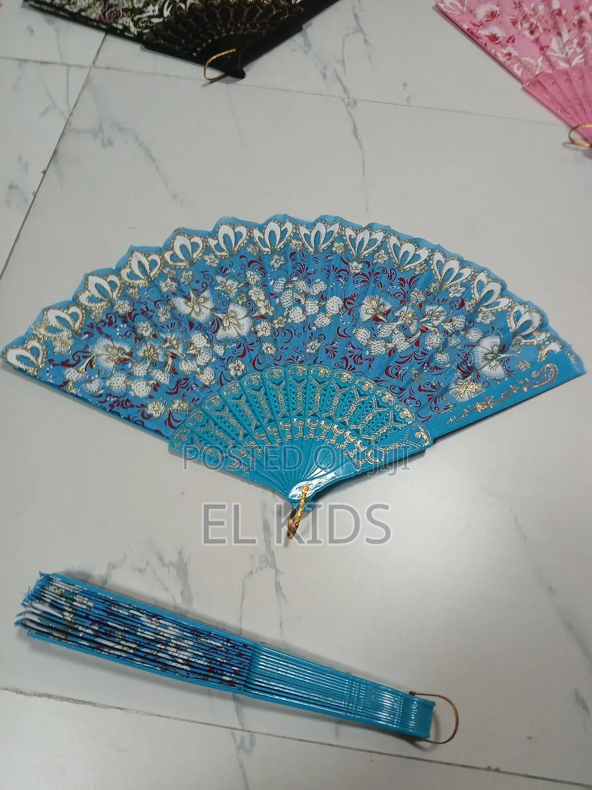 Foldable Hand Fans