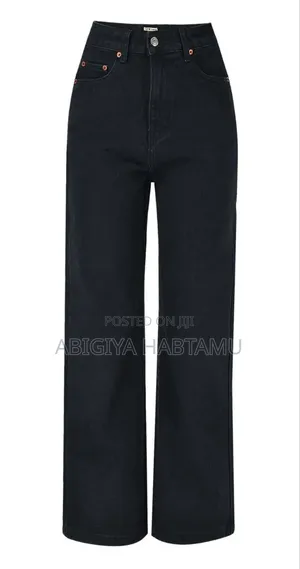 Black Boyfriend Jeans