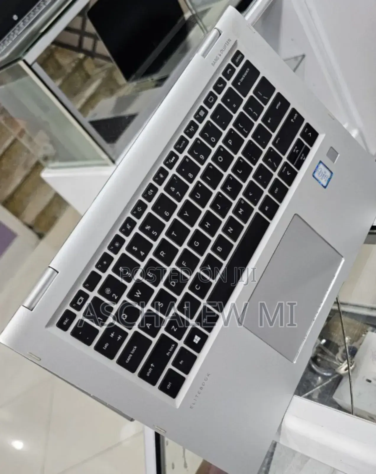 New Laptop HP EliteBook X360 1030 G2 8GB Intel Core I5 SSD 256GB