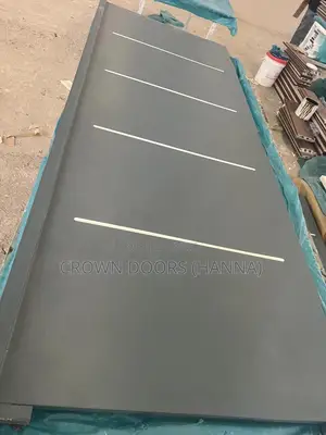 Crown Doors/ Water Proof Fire Resistant Doors for Main Gates Indoors