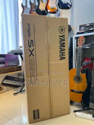 Yamaha PSR Sx920 Piano Keyboard