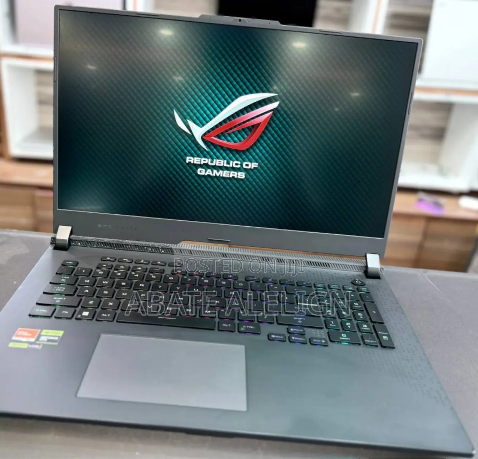 New Laptop Asus G71G 16GB AMD Ryzen 9 SSD 1T