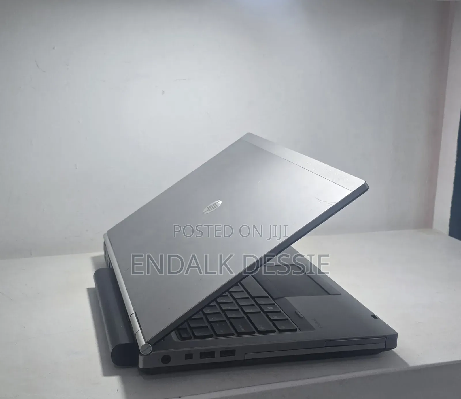 New Laptop HP EliteBook 8470P 8GB Intel Core I7 HDD 500GB