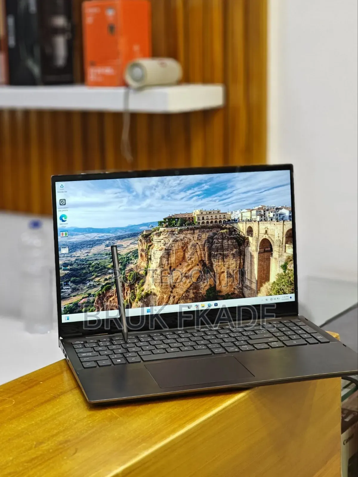 New Laptop Dell Inspiron 7566 16GB Intel Core I7 SSD 512GB