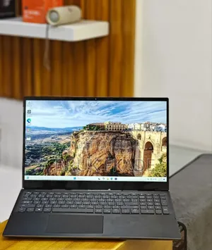 New Laptop Dell Inspiron 7566 16GB Intel Core I7 SSD 512GB