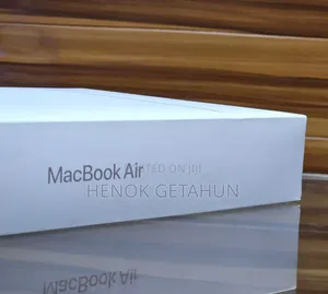 New Laptop Apple MacBook Air 2025 M4 15-Inch 16GB Apple M4 SSD 1T