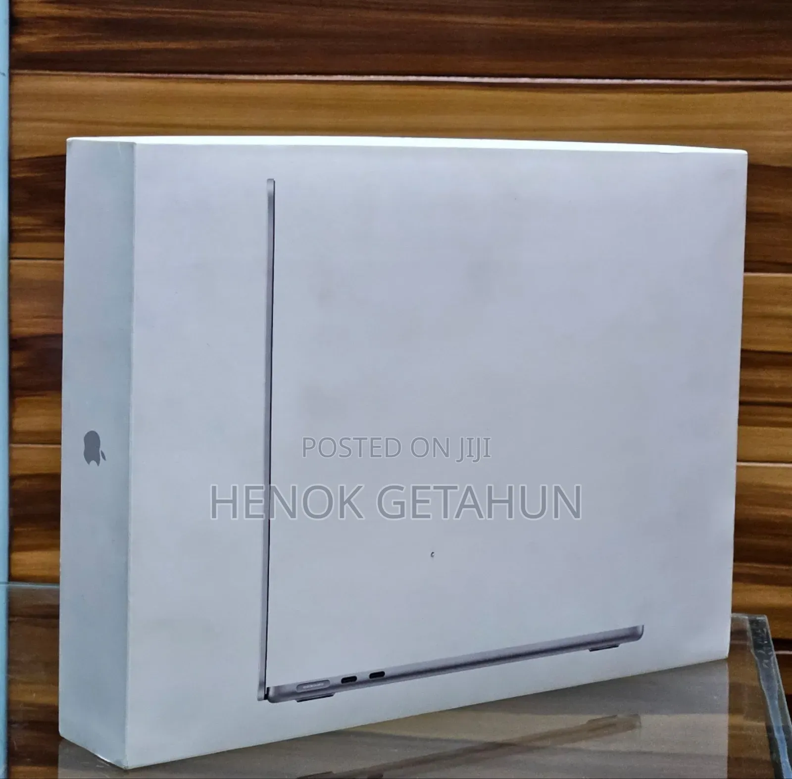 New Laptop Apple MacBook Air 2025 M4 15-Inch 16GB Apple M4 SSD 1T