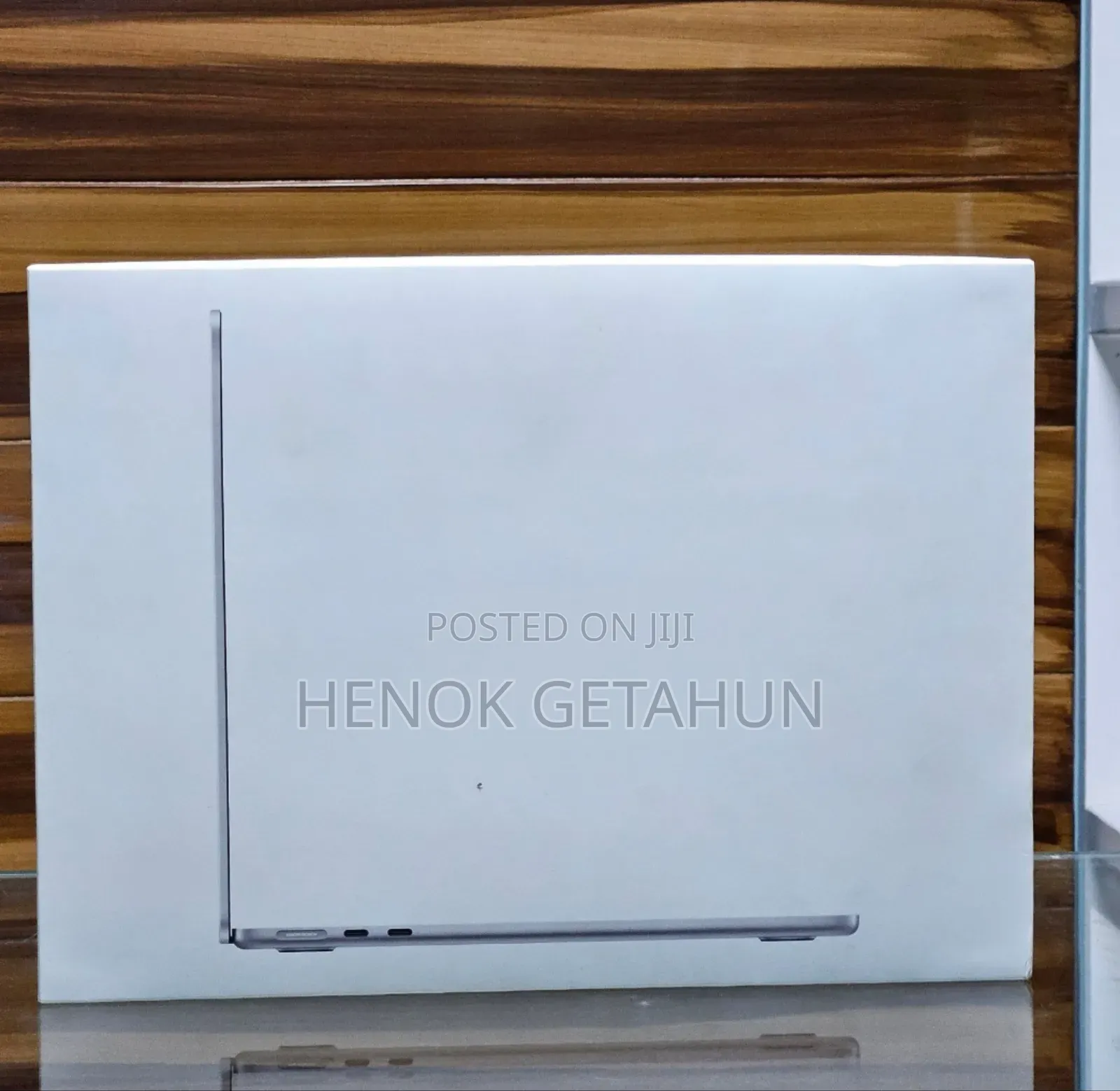 New Laptop Apple MacBook Air 2025 M4 15-Inch 16GB Apple M4 SSD 1T