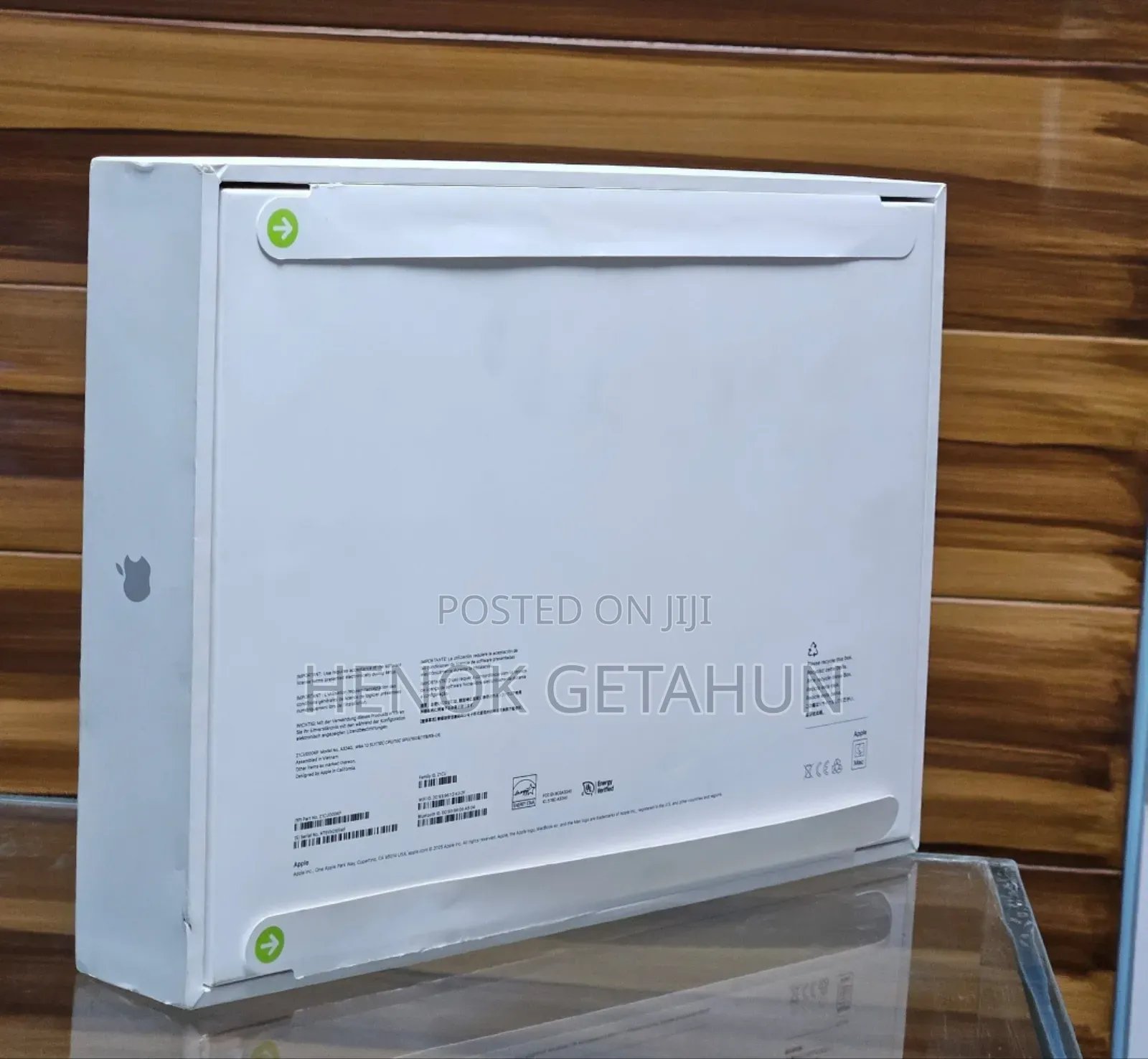 New Laptop Apple MacBook Air 2025 M4 15-Inch 16GB Apple M4 SSD 1T