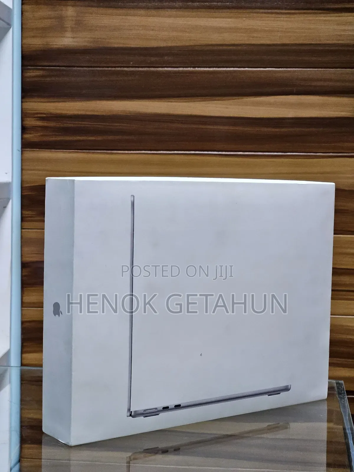 New Laptop Apple MacBook Air 2025 M4 15-Inch 16GB Apple M4 SSD 1T