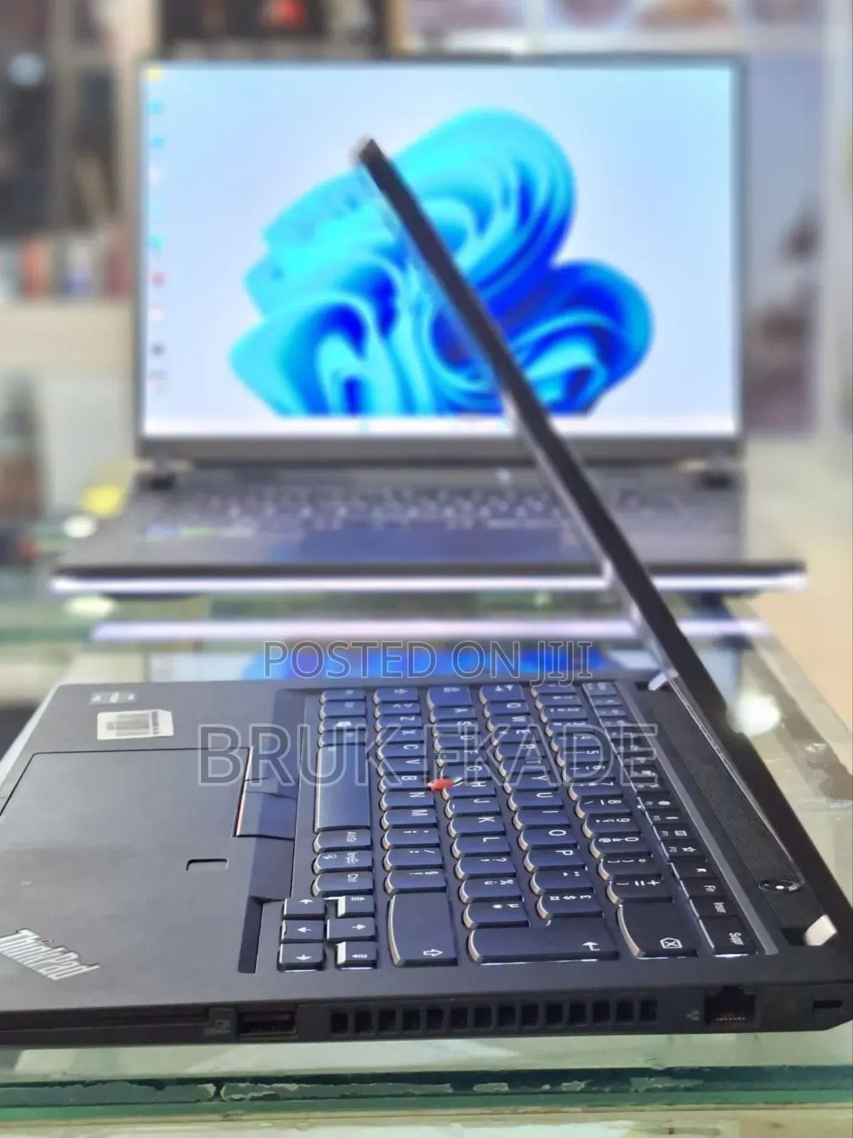New Laptop Lenovo ThinkPad T495s 12GB AMD Ryzen 5 SSD 256GB