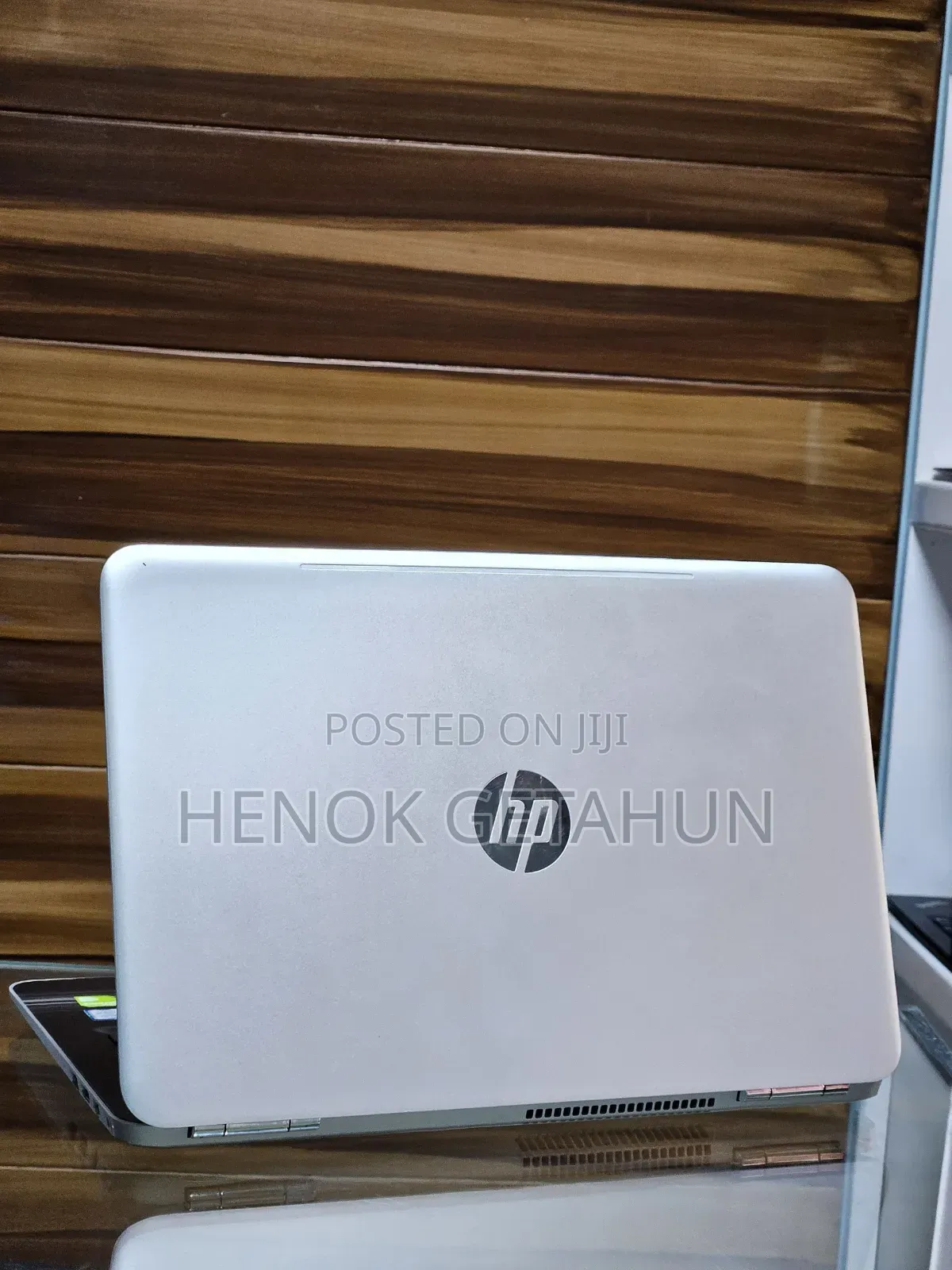 New Laptop HP Pavilion 15 8GB Intel Core I5 SSD 256GB