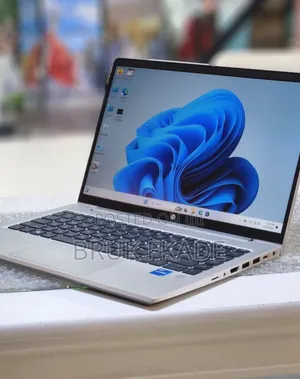 New Laptop HP ProBook 440 G8 8GB Intel Core I5 SSD 256GB