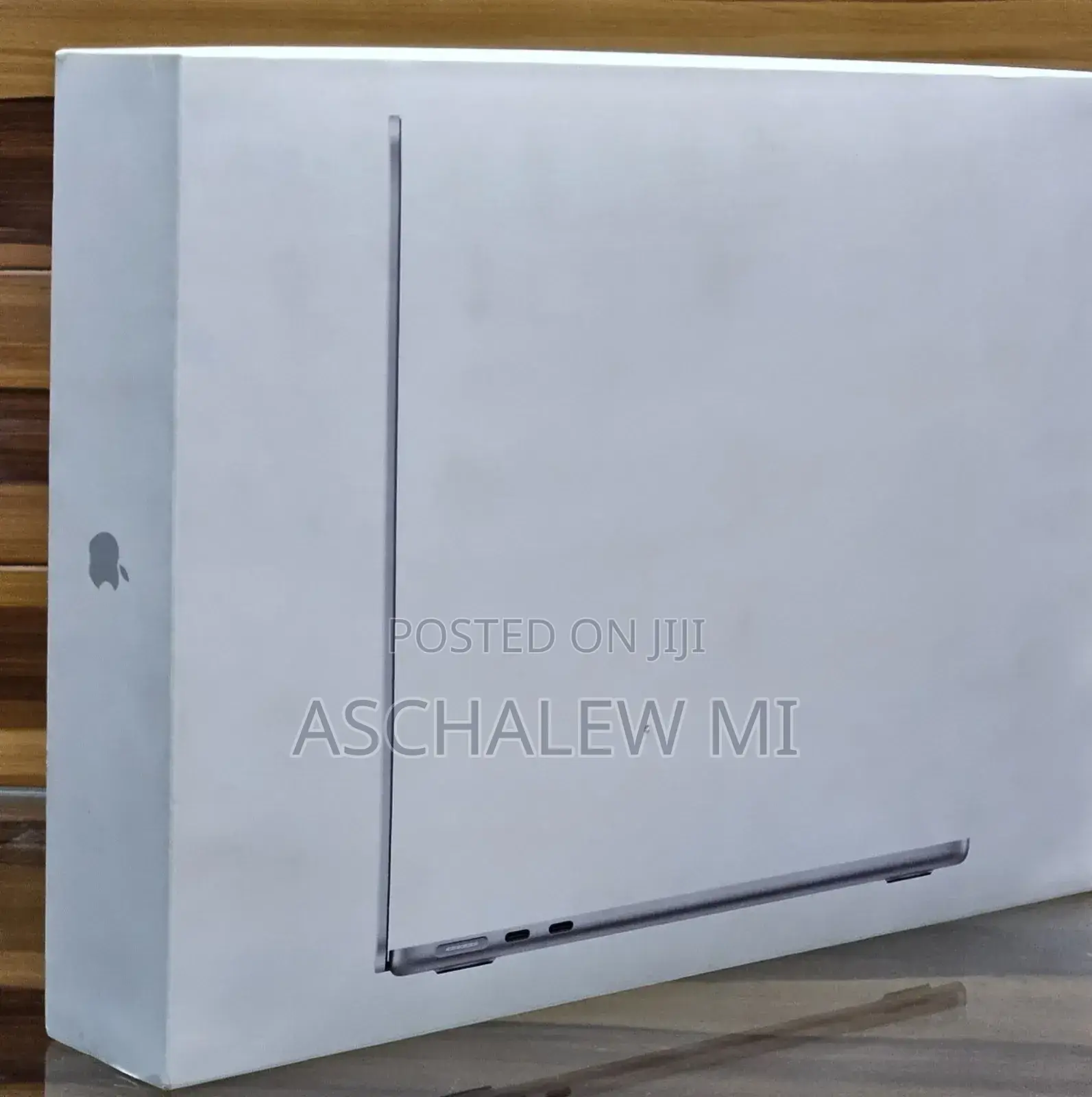 New Laptop Apple MacBook Air 2025 M4 13-inch 16GB Apple M4 SSD 1T