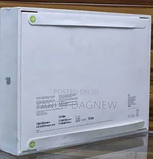 New Laptop Apple MacBook Air 2025 M4 13-Inch 16GB Apple M4 SSD 1T