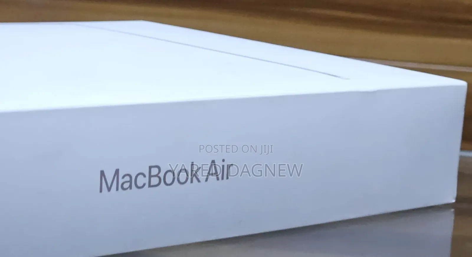 New Laptop Apple MacBook Air 2025 M4 13-Inch 16GB Apple M4 SSD 1T