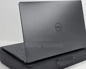 New Laptop Dell XPS 15 16GB Intel Core Ultra 7 SSD 512GB
