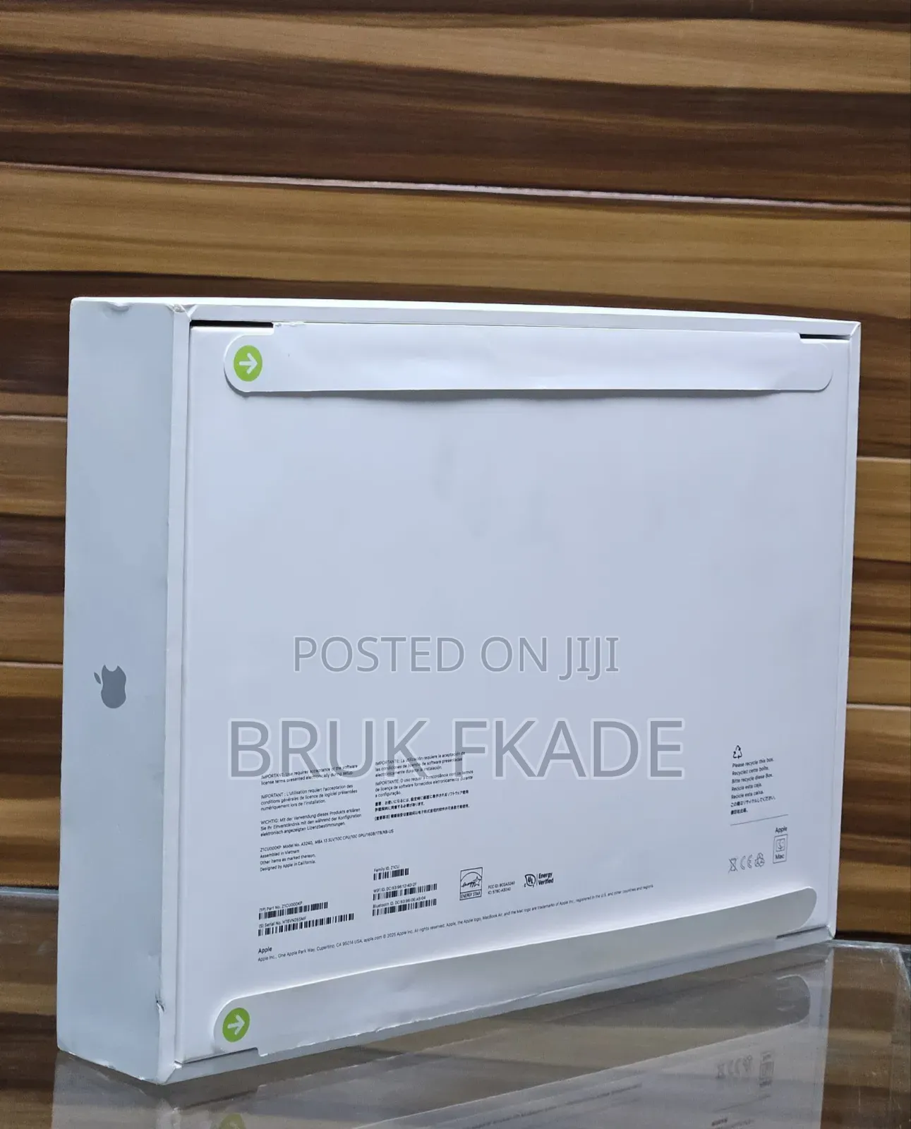 New Laptop Apple MacBook Air 2025 M4 13-Inch 16GB Apple M4 SSD 1T