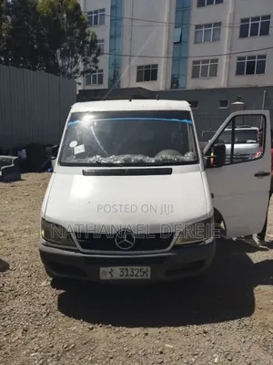 Mercedes-Benz Sprinter 2005 White
