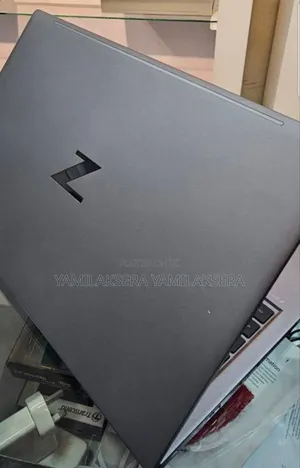New Laptop HP ZBook 15 16GB Intel Core I7 SSD 512GB