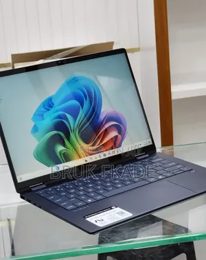 New Laptop HP OmniBook X Flip 14" 16GB Intel Core Ultra 7 SSD 1T