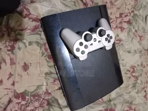 Playstation 3slim With 2joystick ከስድስት ወር ዎስትና ጋር