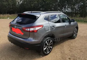Nissan Qashqai 2017 Gray
