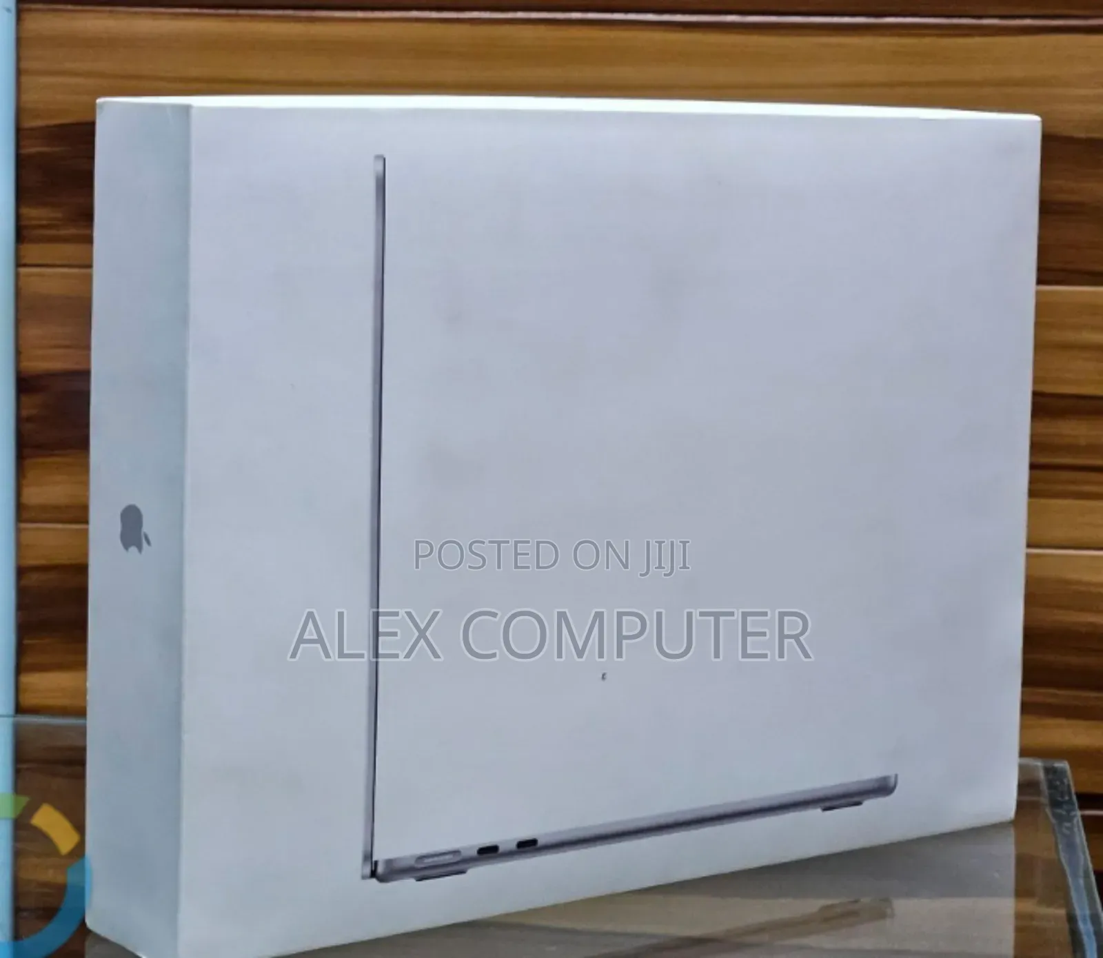 New Laptop Apple MacBook Air 2025 M4 13-Inch 16GB Apple M4 SSD 1T
