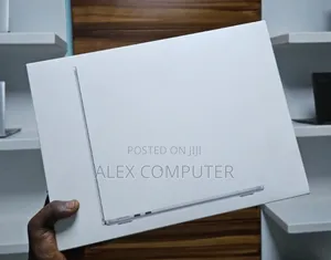 New Laptop Apple MacBook Air 2025 M4 13-Inch 16GB Apple M4 SSD 1T