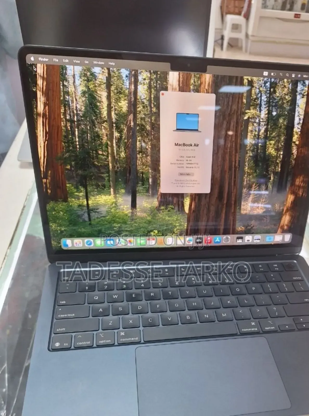 New Laptop Apple MacBook Air 2025 M4 13-Inch 16GB Apple M4 SSD 256GB